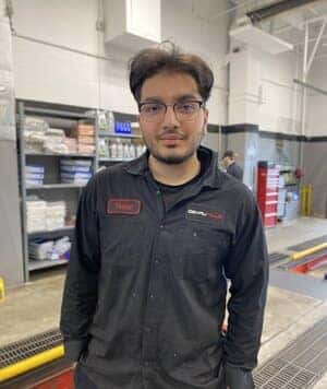 Yashar Nazifi Quick Service Technician