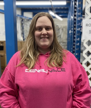 Cailey Mrochuk Shipper/Receiver